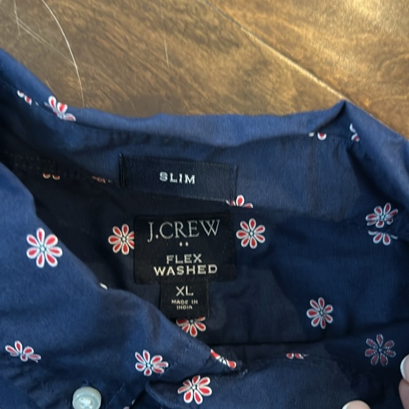 J Crew flex washed slim size Xl - Picture 3 of 3